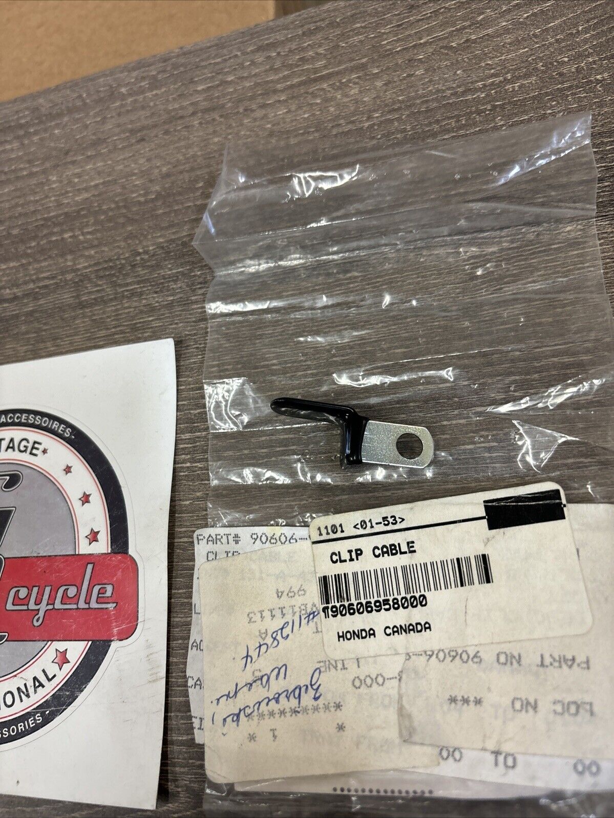 NOS Honda ATC185S ATC200 E S CABLE CLIP 90606-958-000 H131