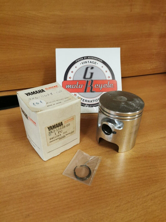 NOS YAMAHA YT125  1980 - 1982  PISTON 1.0 MM  3X3-11638-00-00 Y45