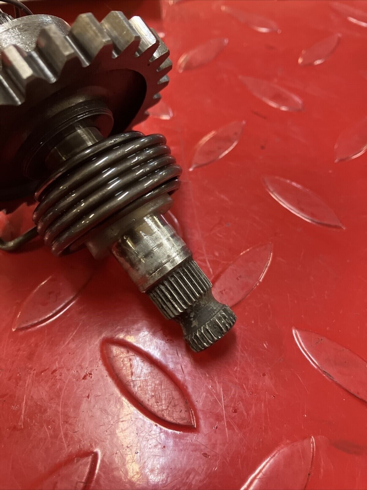 Honda CR80R 1990 kickstarter kick starter spindle shaft gear 28211-GC4-600 3