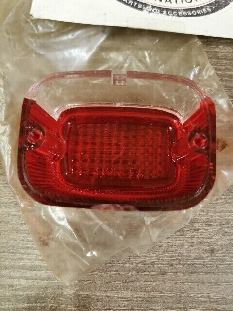 NOS Yamaha IT175 1977 - 1979 IT200 IT400 LENS TAIL LAMP 434-84521-69-00 Y130