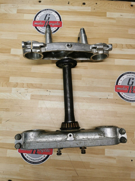 Suzuki RM125 1984 steering stem triple clamp tree top head 1985 51410-14500