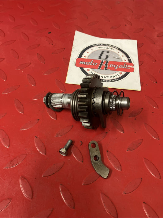 Honda CR250R 1991 Kickstarter kick starter spindle shaft gear 1988 1989 1990