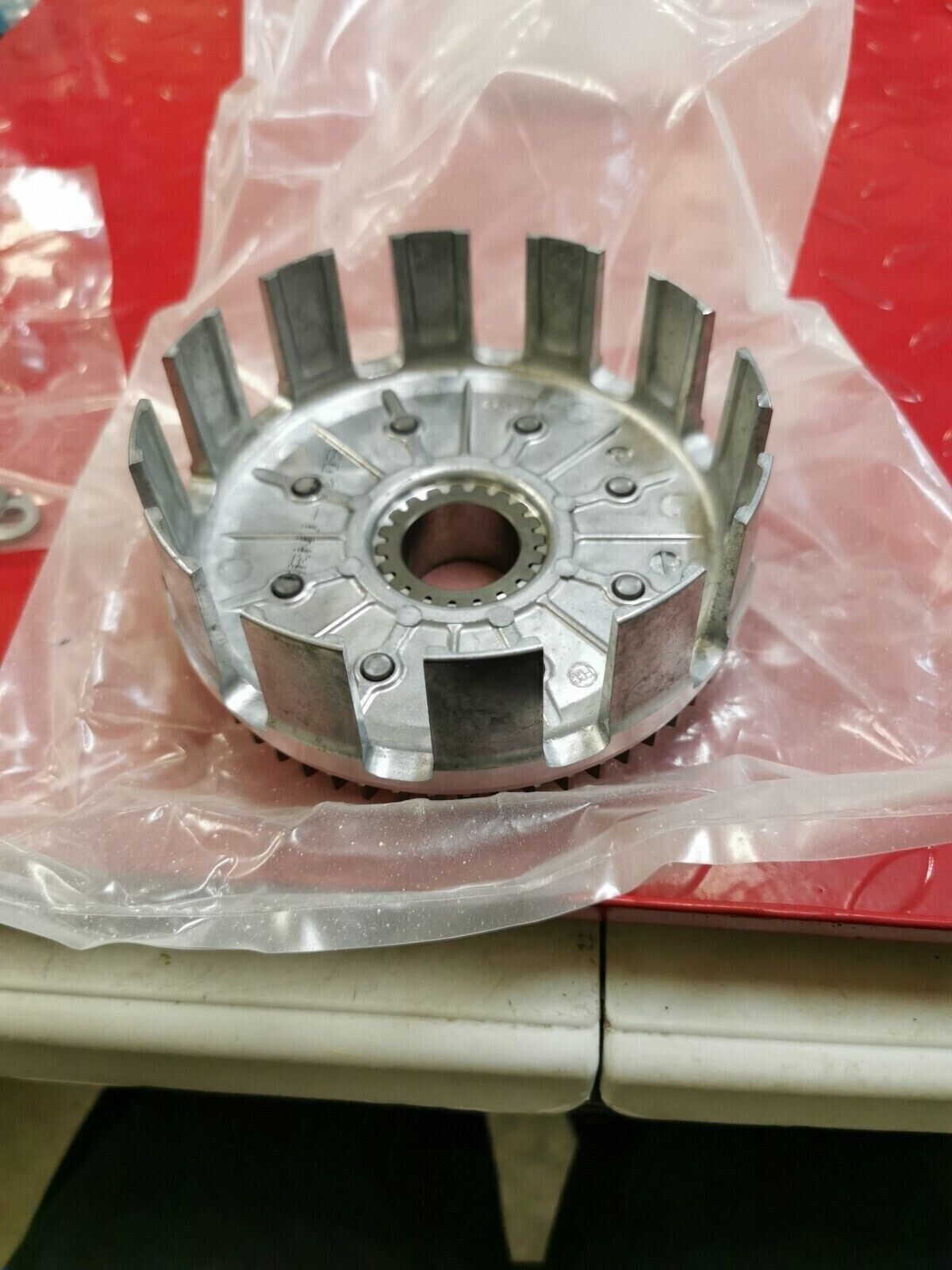 NOS Honda CRF250R 2004 - 2009 CLUTCH OUTER 06220-KRN-305 22100-KRN-A00 H14