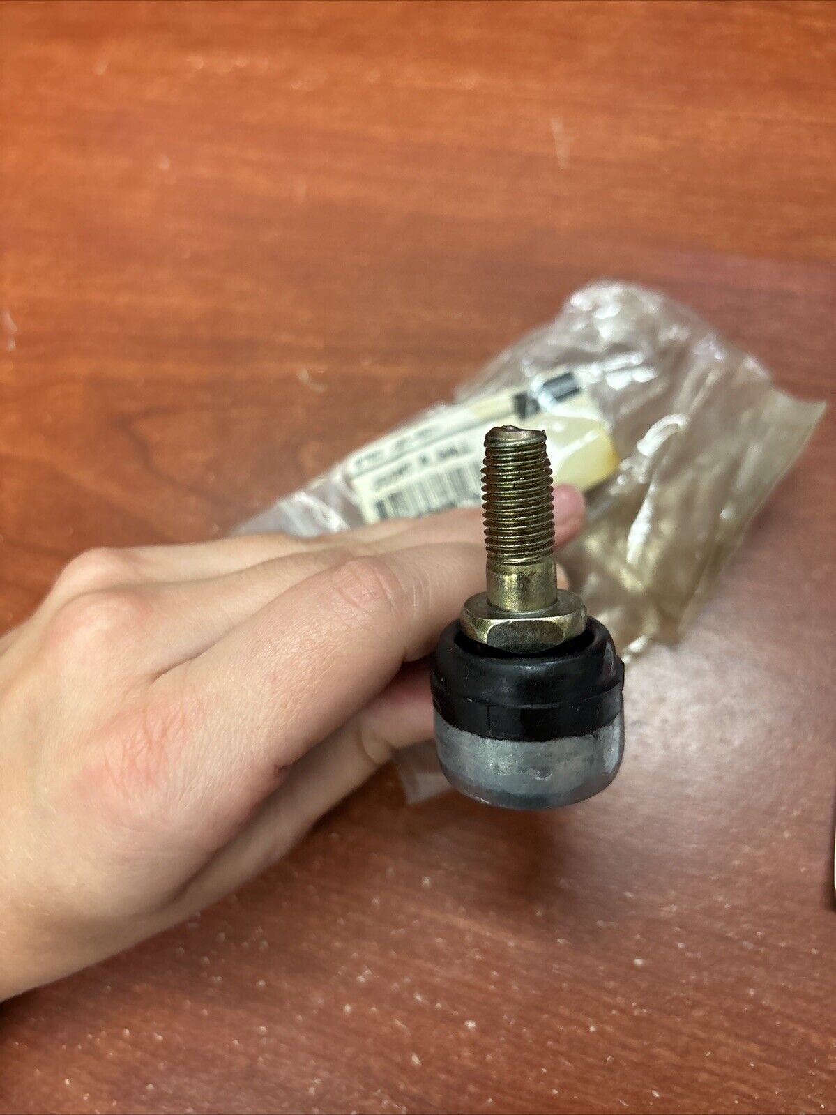 NOS Honda 1987 TRX250 JOINT BALL RIGHT HAND THREAD 53157-HA8-770 H145