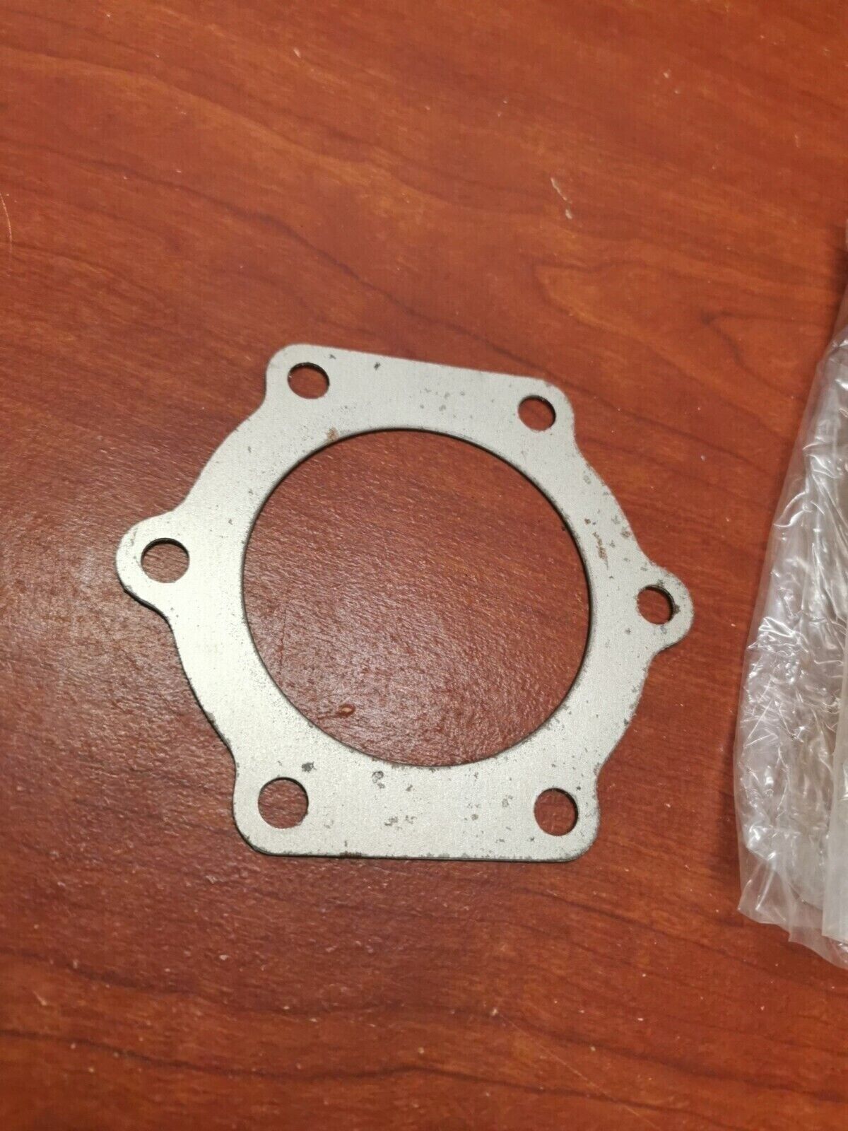 NOS Suzuki 1977 - 1979 TS250 CYLINDER HEAD GASKET 11141-30084 S16