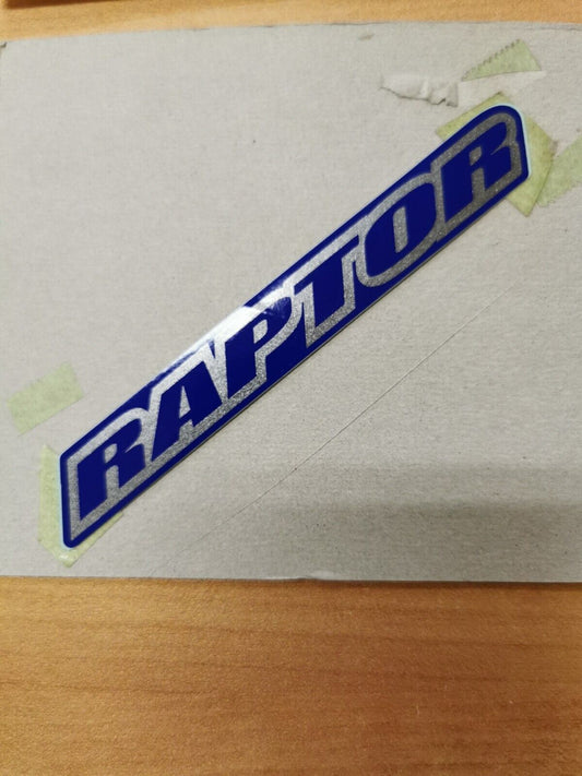 NOS YAMAHA   YFM650 RAPTOR 2001 2002   EMBLEM  2  5LP-21565-00-00  Y49