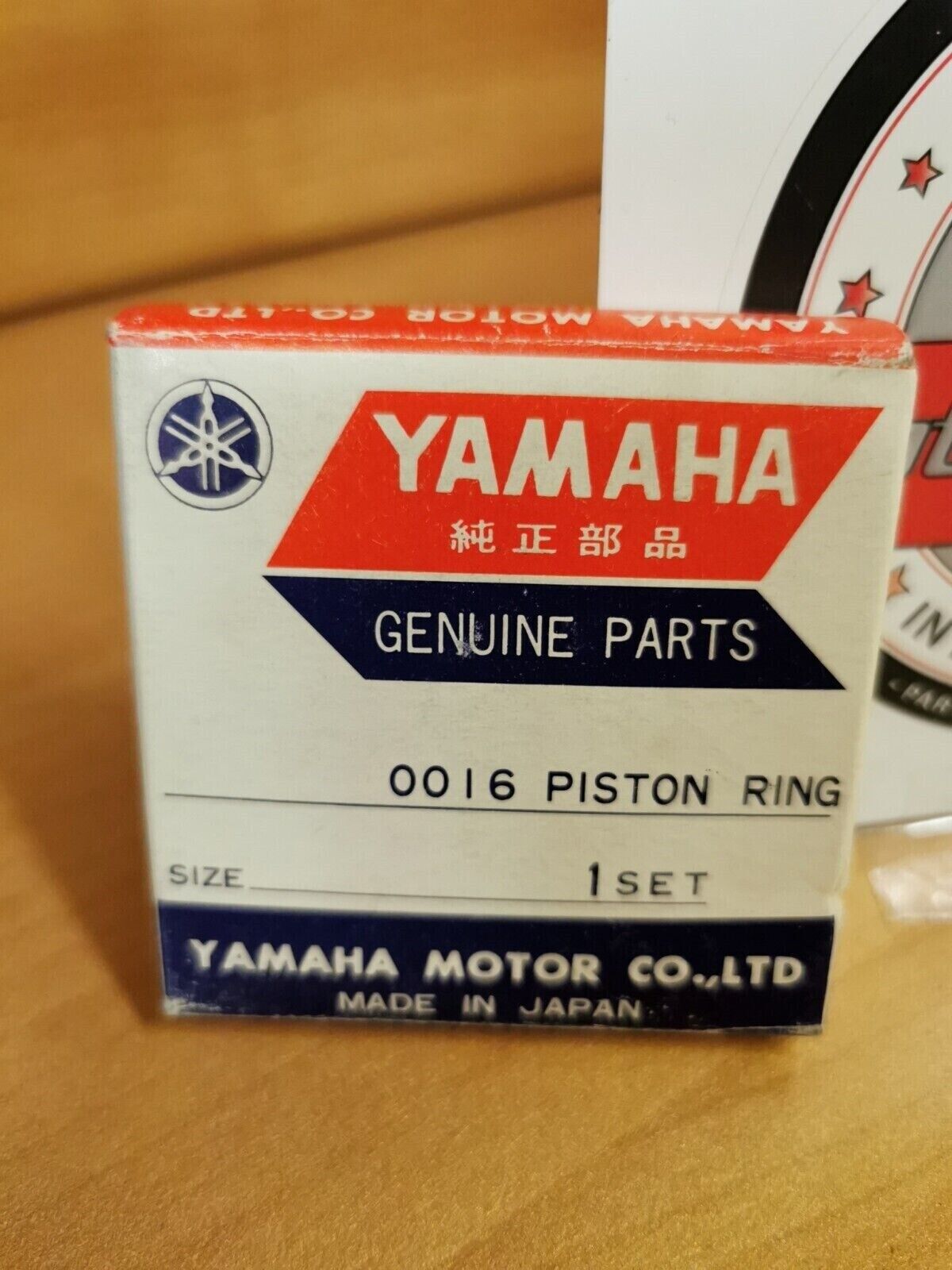 NOS YAMAHA YT125 1980  RING PISTON  SET  3X3-11610-40  Y48