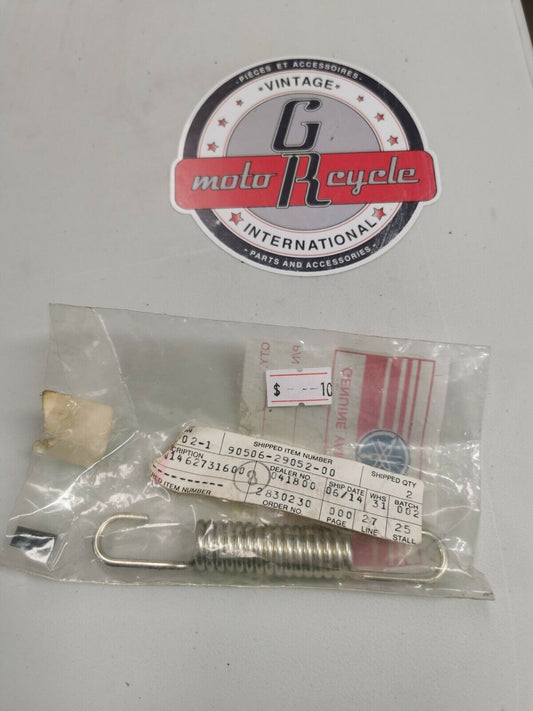 NEW NOS Yamaha SPRING, TENSION 90506-29052-00 Y1
