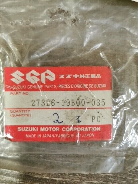 NOS SUZUKI LT4WD 1987 - 1995 SHIM FRONT DRIVEN BEVEL GEAR 27326-19B00-035 S57