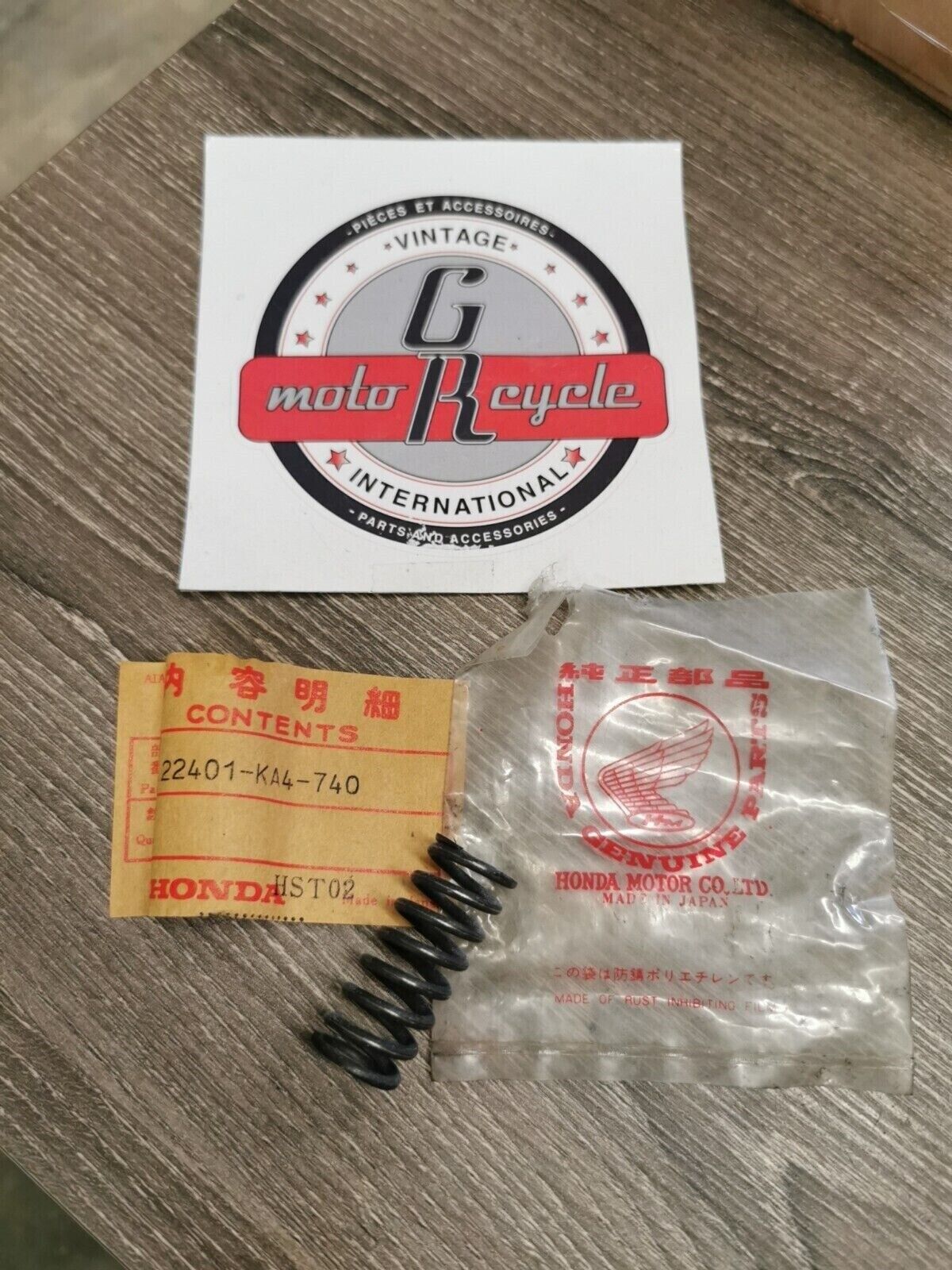 NOS HONDA CR250R 1983 - 1986 SPRING CLUTCH 22401-KA4-740 H50