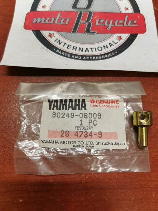 NOS Yamaha SXV70 SXV60 ET340 BR250 VT500 VT600 VX700 PIN 90249-06009-00 Y96