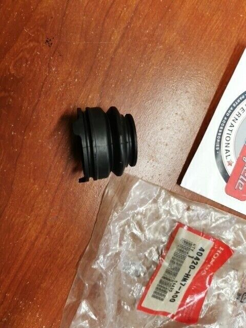 NOS Honda TRX350F TRX400F TRX450F TRX500F PROPELLER BOOT 40420-HM7-A00 H104