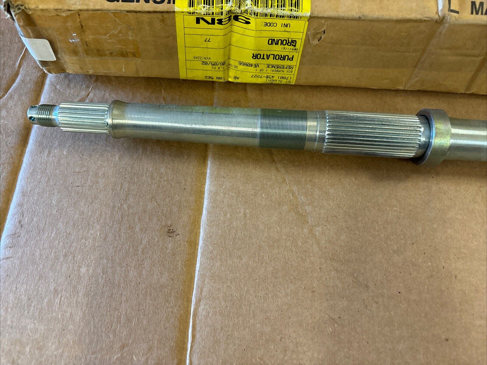 NOS HONDA 1988 - 1992 TRX300 REAR WHEEL AXLE 42310-HC4-000 SUB 42310-HC4-305