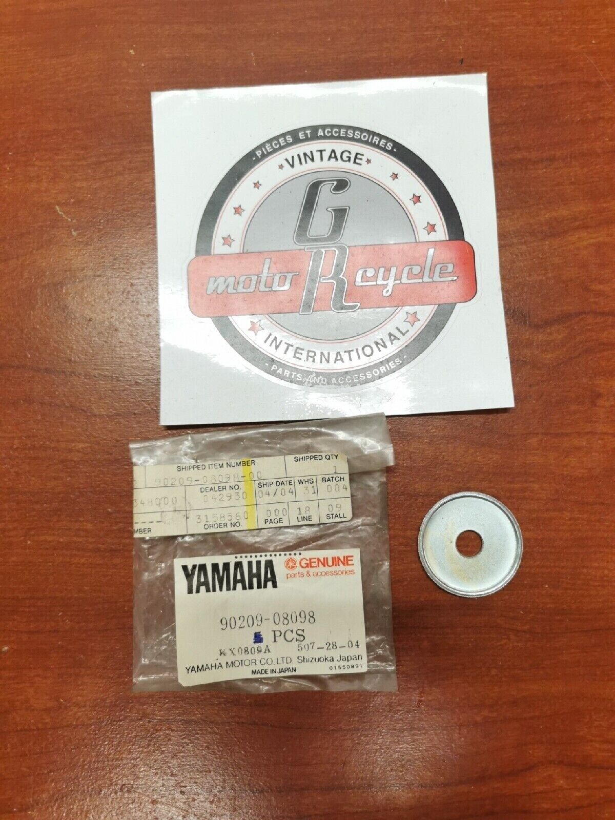 NOS Yamaha 1979 XS1100SF WASHER 90209-08098-00 SUB. 90209-08008-00 Y69