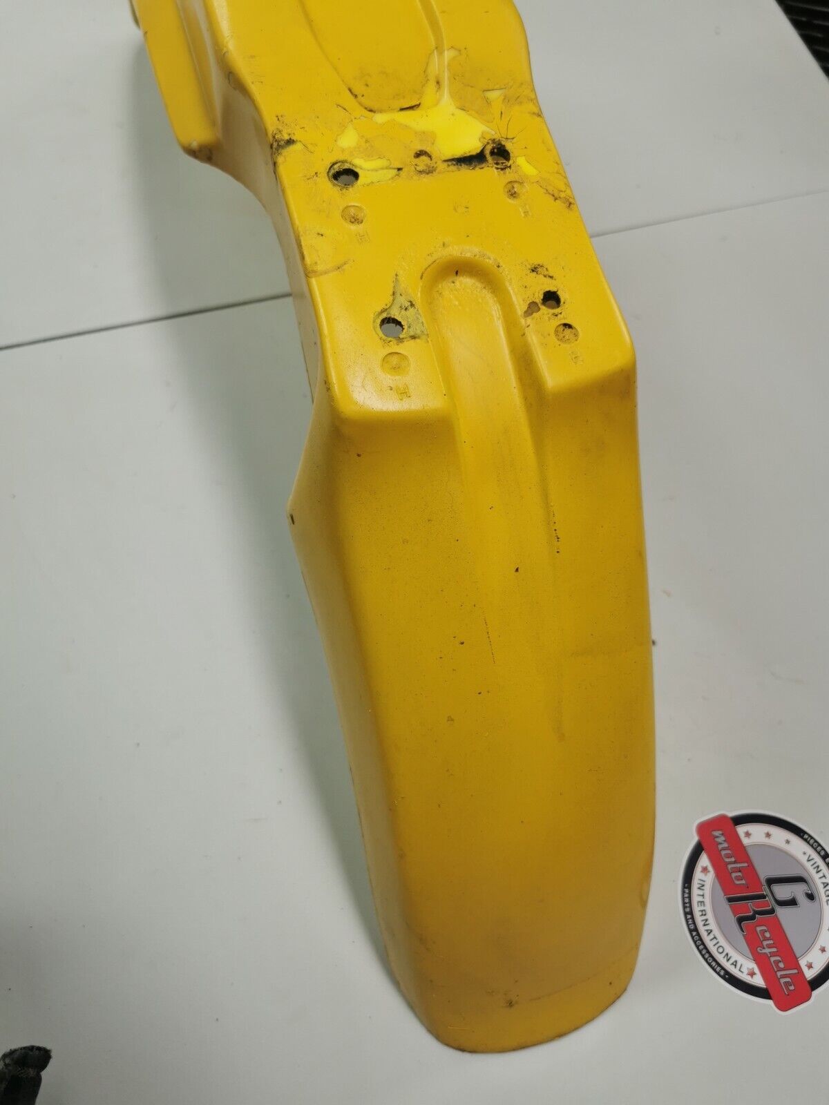 Suzuki RM125 1997 front fender plastic fairing