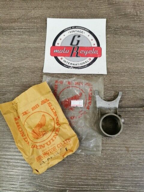 NOS HONDA C70 C71 CE71 1958 - 1960 FORK GEAR SHIFT 24211-258-010 H77