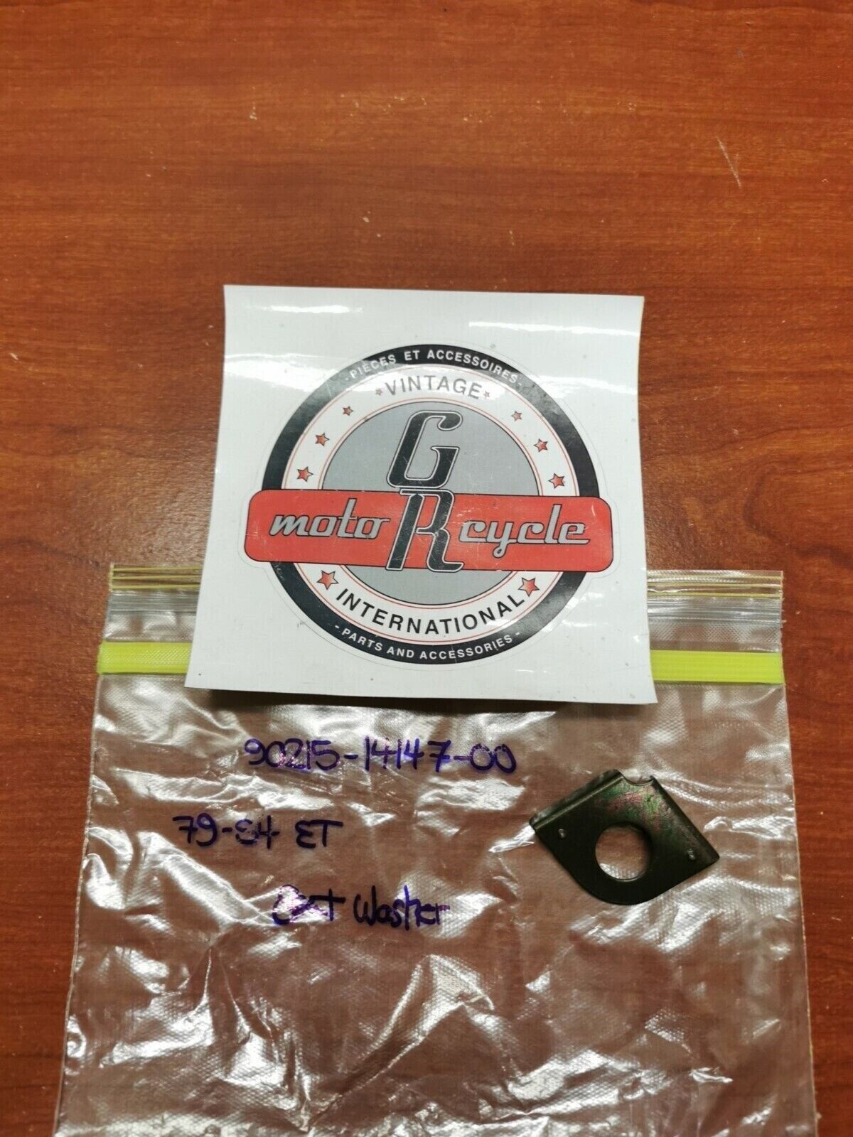 NOS Yamaha ET340 EC340 ET300 SEAT LOCK WASHER 90215-14147-00 Y99