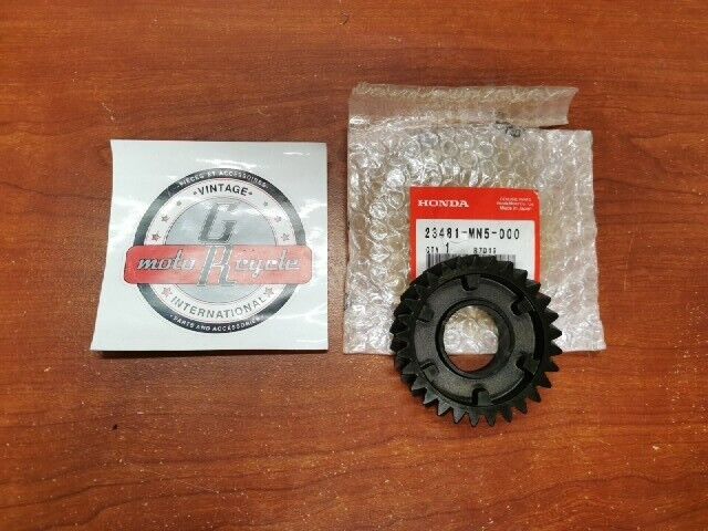 NOS Honda 1988 - 1996 GL1500 MAINSHAFT FIFTH GEAR 23481-MN5-000 H106