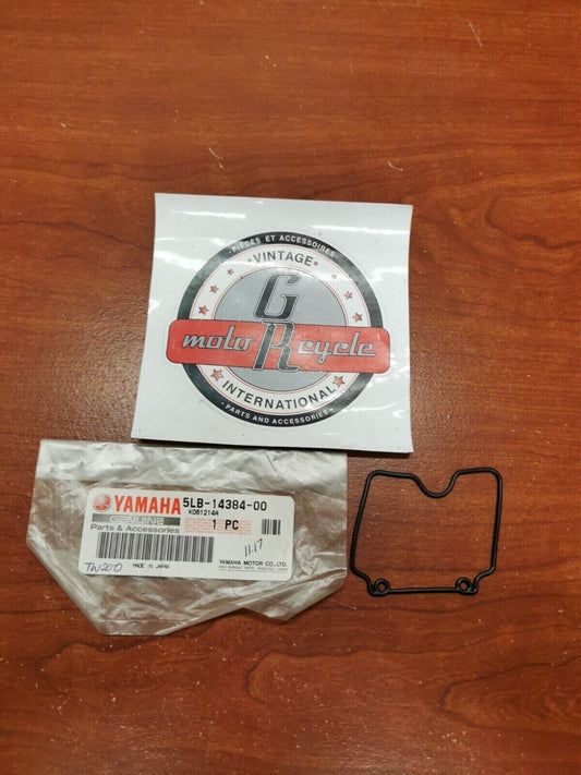 NOS Yamaha TW200 XT250 FLOAT CHAMBER GASKET 5LB-14384-00-00 Y99