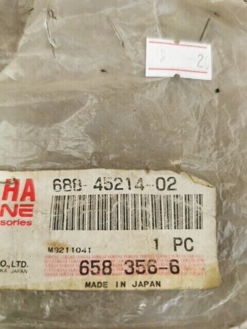 NOS YAMAHA OUTBOARD 70ETLJ CV85ELF COVER WATER INLET 688-45214-02-00 Y112