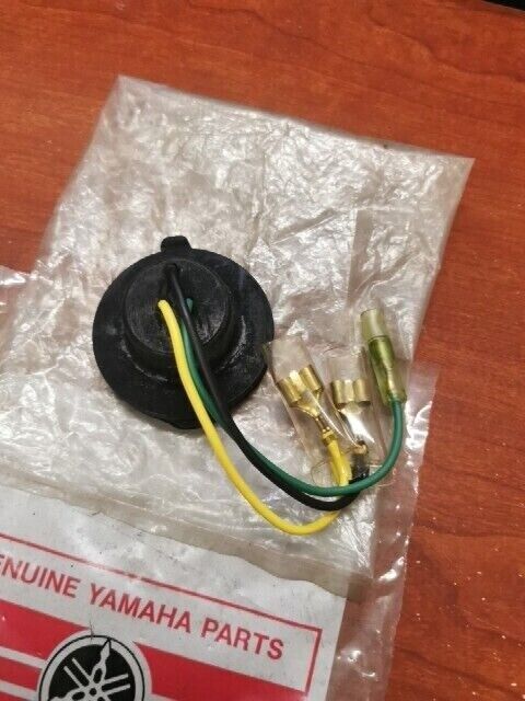 NOS Yamaha 1980 TT500 SOCKET 434-84112-60-00 SUB 434-84112-61-00 Y164