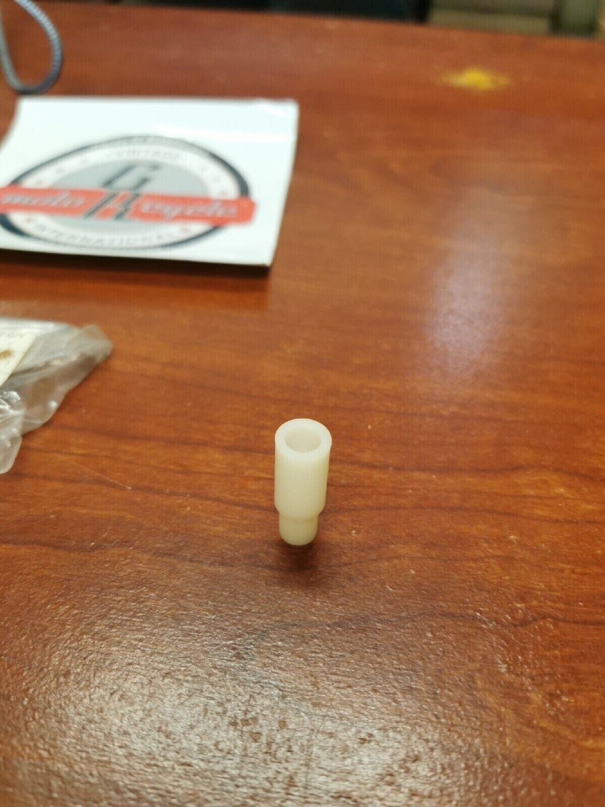 NOS Yamaha 1980 1981 XS850 CARBURETOR BUSHING 3J3-14998-00-00 Y71