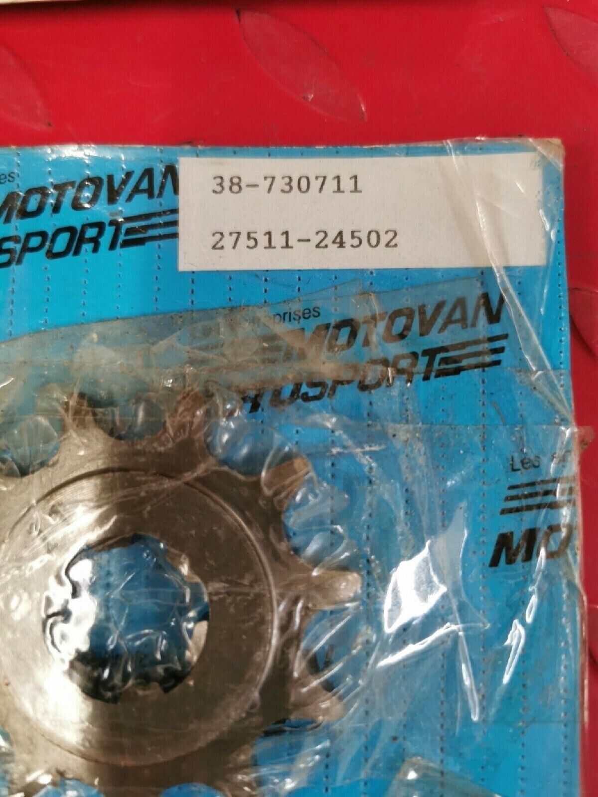 NOS MOTOVAN SUZUKI LT250 SPROCKET 27511-24502  38-730711 J17