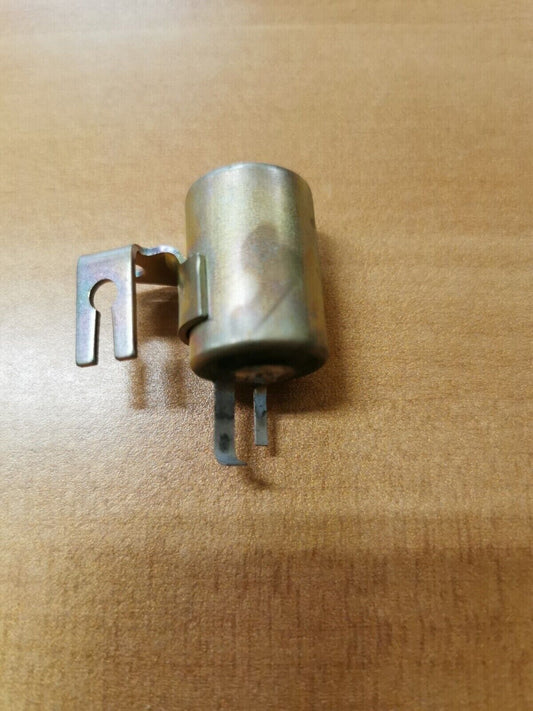 NOS YAMAHA CONDENSER 296-81325-20-00 Superseded by 296-81325-90-00 Y38