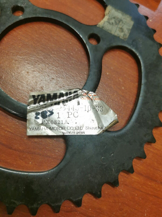 NOS Yamaha REAR DRIVE SPROCKET 45T SUB. 283-25445-10-00 SUB. 283-25445-11-00 Y89