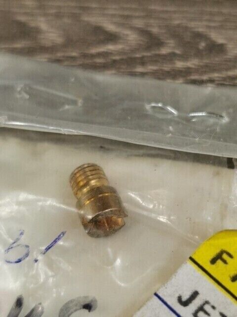 NOS YAMAHA SNOSCOOT SV80EP SV80M SV80P 1988 - 1990 MAIN JET 3G2-1423E-41-00 Y108