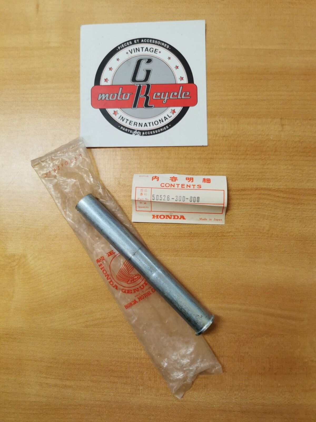 NEW NOS HONDA PIPE MAIN STAND PIVOT 50526-300-000 H20