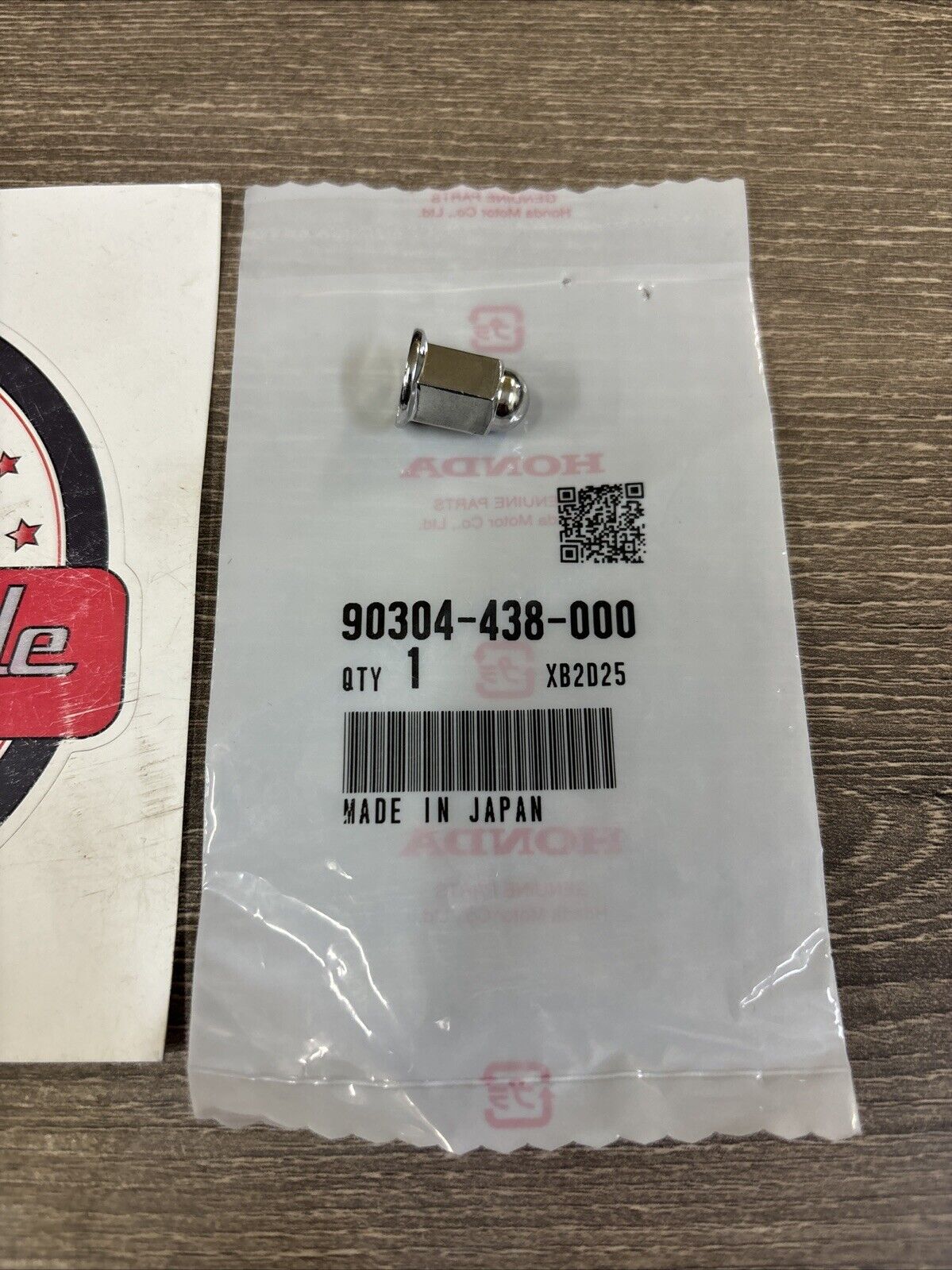 NOS Honda C50 C90 CA125 CB250 CB500 CAP NUT 6MM 90304-438-000 H130