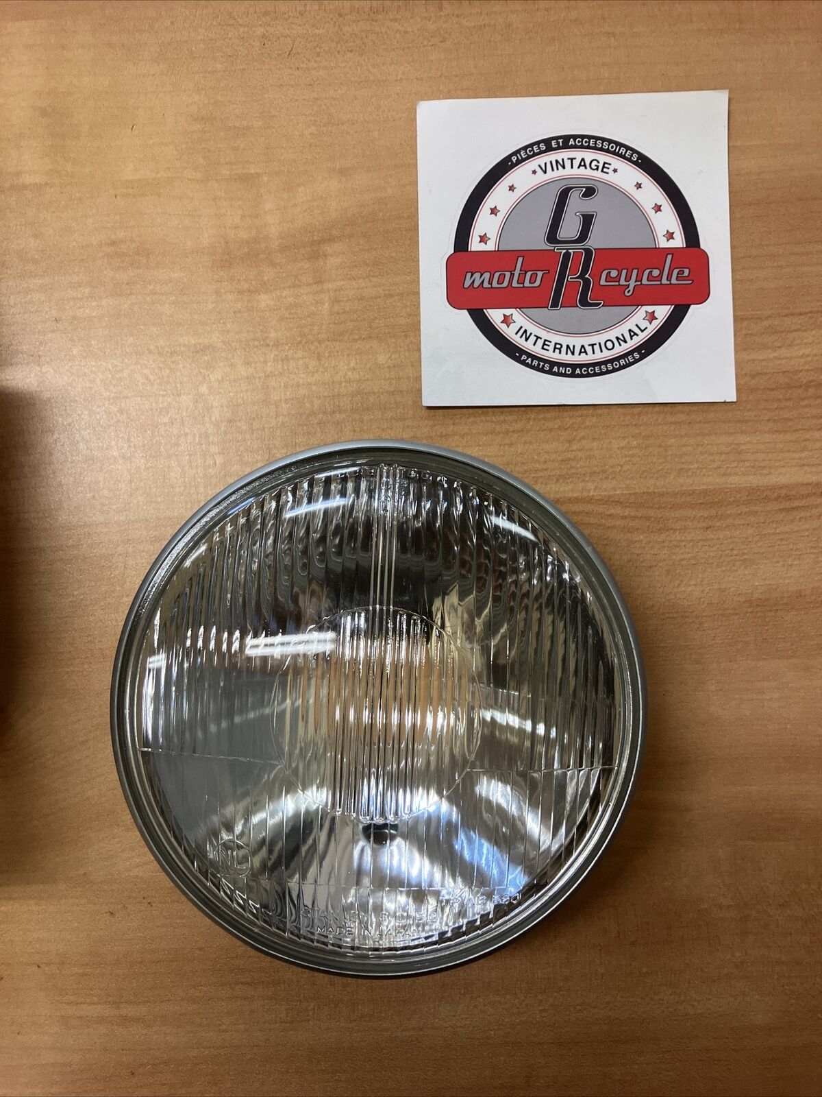 NOS HONDA CB175 CB250 CB450 1970 HEADLIGHT 3120-283-601  H18