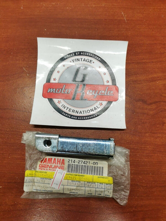 NOS Yamaha JT2 JT1 PW50 MX80 DT80 DT2 DT3 RT3 RT2 FOOTREST 214-27421-00-00 Y93