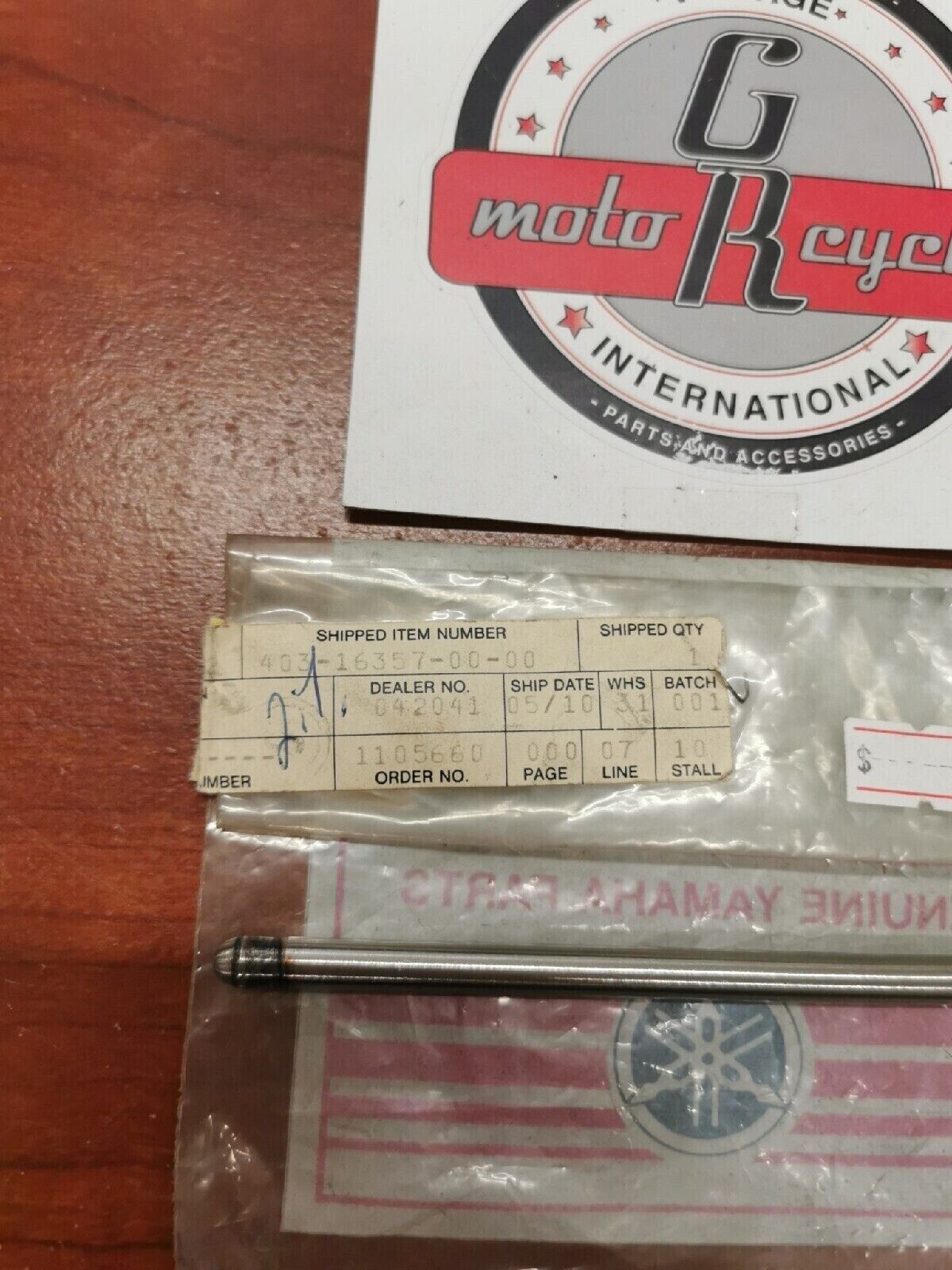 NOS Yamaha MX100 DT100 CLUTCH PUSH ROD 2 403-16357-00-00 Y69