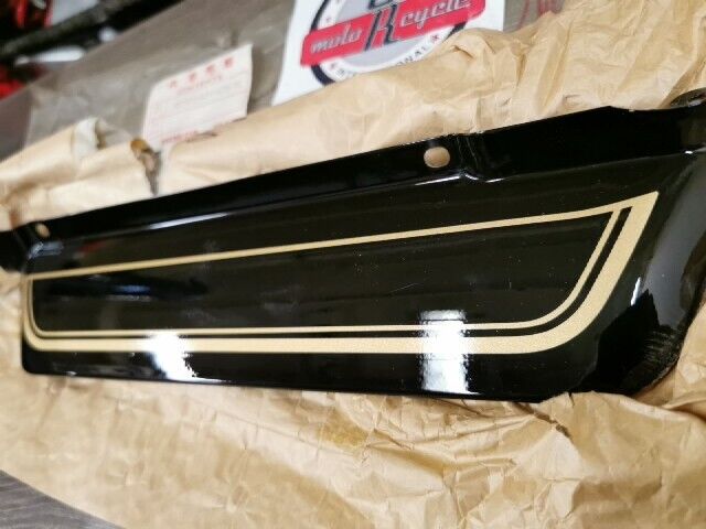 NOS HONDA GL1000 GOLDWING 1978 COVER R RADIATOR NH1 BLACK 85103-431-670ZC H87
