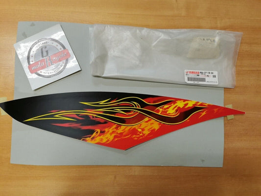 NOS YAMAHA APEX RTX 2008  GRAPHIC 8GU-7711B-00  Y49