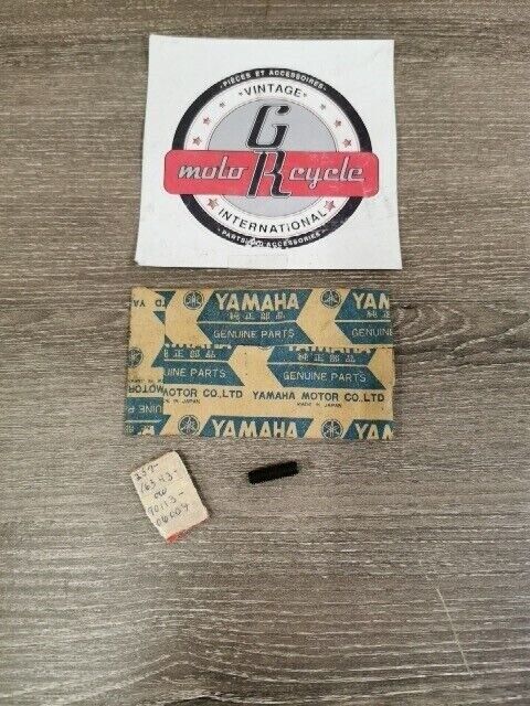 NOS YAMAHA YFM80WS YFM100B JT2MX JT1L JT2 YFMGLX BOLT SET 257-16343-00-00 Y156