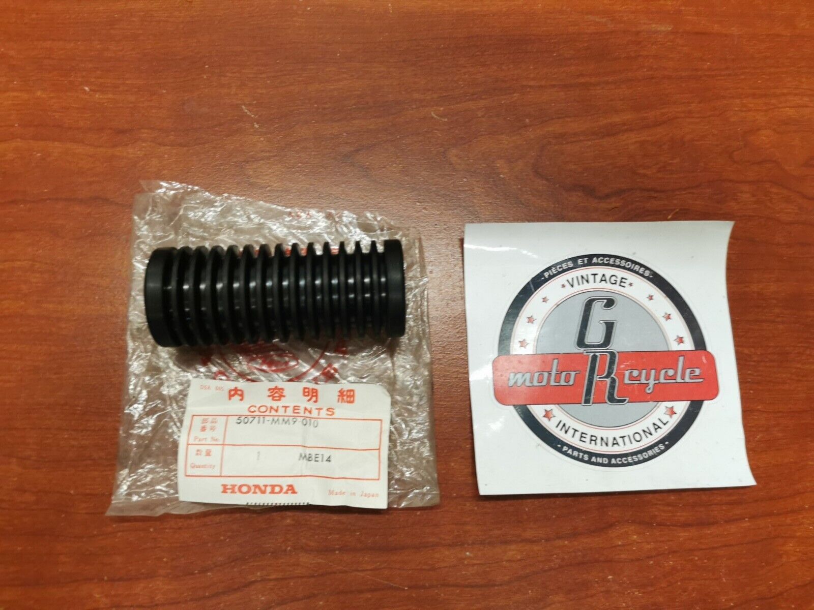 NOS Honda 1989 1990 XL600V PILLION STEP RUBBER 50711-MM9-010 H64