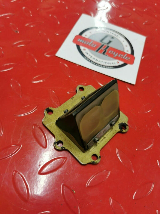 Suzuki RM250 1990 reed valve cage block 1989 1991 1992
