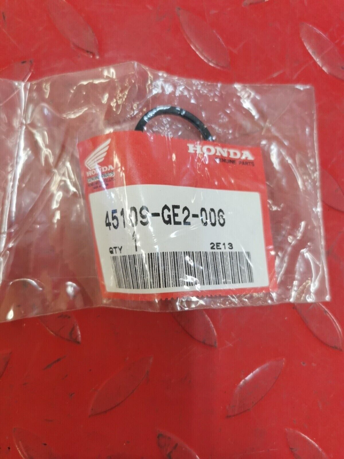 NOS Honda ATC350 GL1500 XR350 GL1200 TRX250 GL1100 DUST SEAL 45109-GE2-006 H25