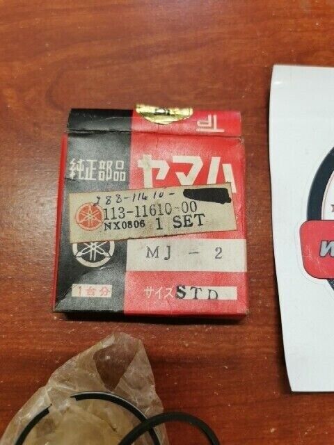NOS Yamaha PISTON RING SET 113-11610-00 SUB 113-11610-01-00 288-11610-00-00 Y116