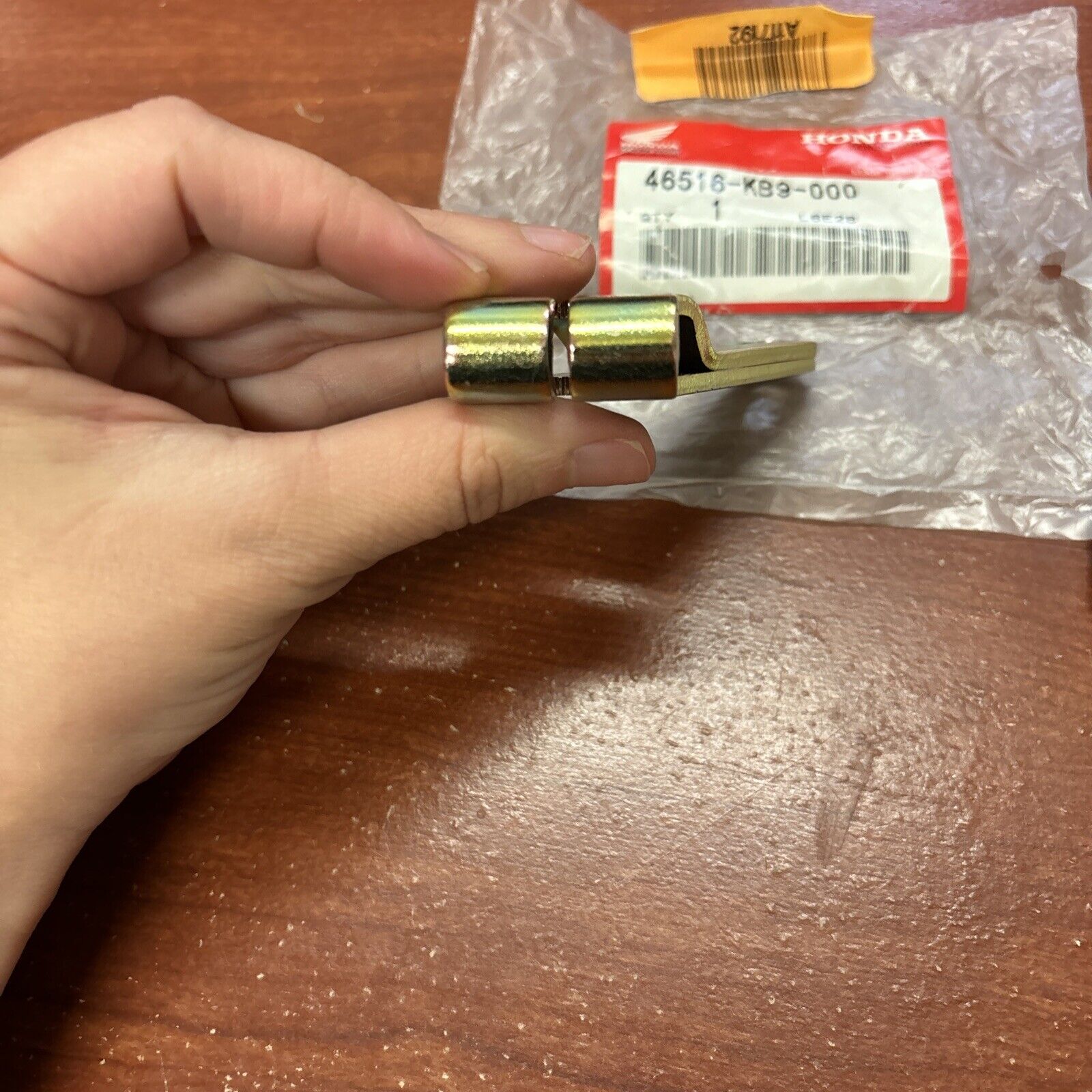 NOS Honda 1989 NX125 82 85 87 XL125R 83 84 XL200R MIDDLE ARM 46516-KB9-000 H146