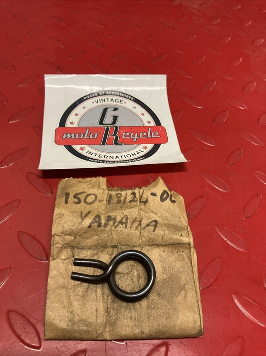 NOS YAMAHA TORSION SPRING 150-18124-00-00 SUB BY 90508-40209-00 Y63