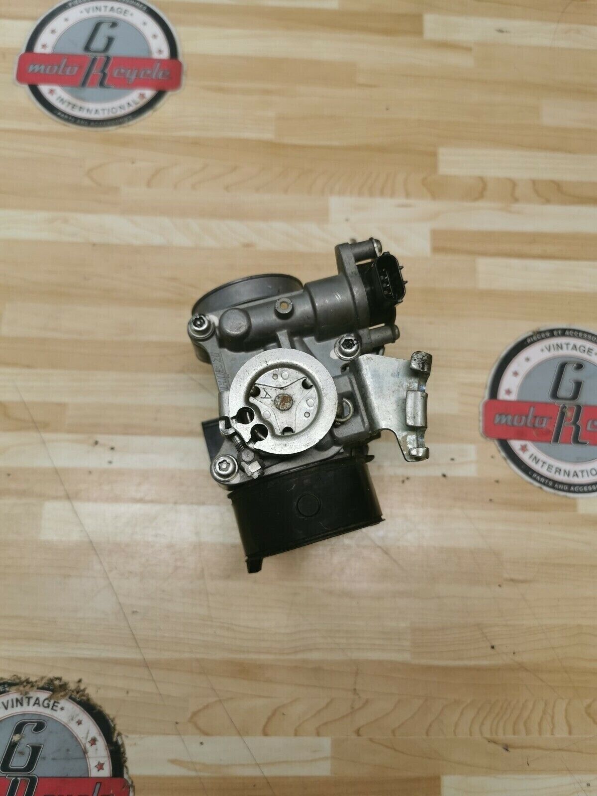 Honda CRF250L 2013 throttle body injector 2014 2015 2016 16060-KYJ-901