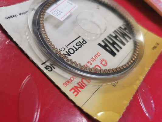 NOS Yamaha FZR1000 PISTON RING SET 2GH-11610-00-00 Y17