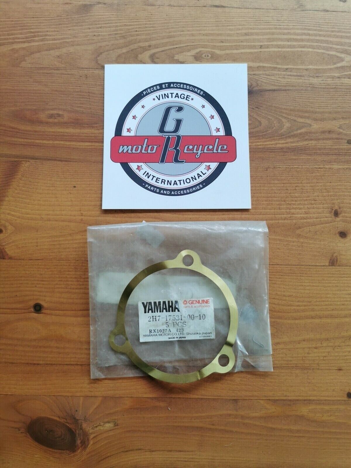 NOS Yamaha Pinion Shim 2H7-17531-00-10 Y7