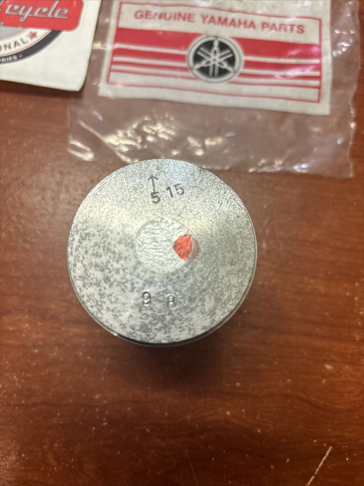 NOS Yamaha 1973 1974 1975 RD250 PISTON STD 361-11631-00-98 SUB 361-11631-03 Y175