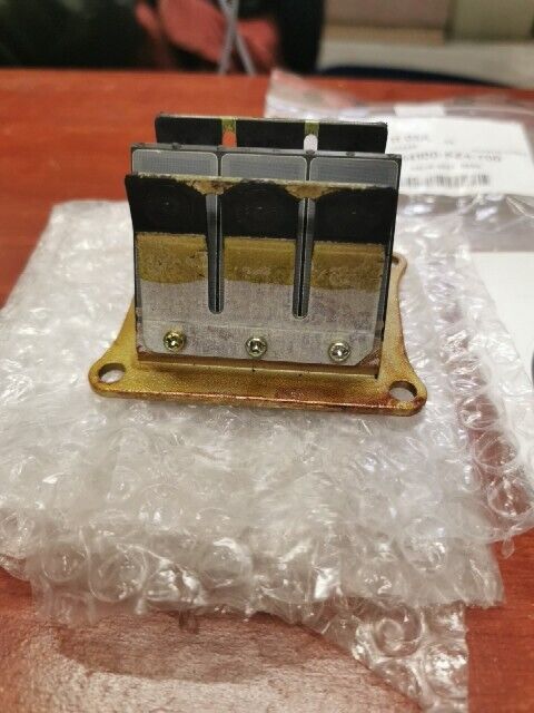 NOS Honda 1990 1991 CR125R REED VALVE 14100-KZ4-700 H80