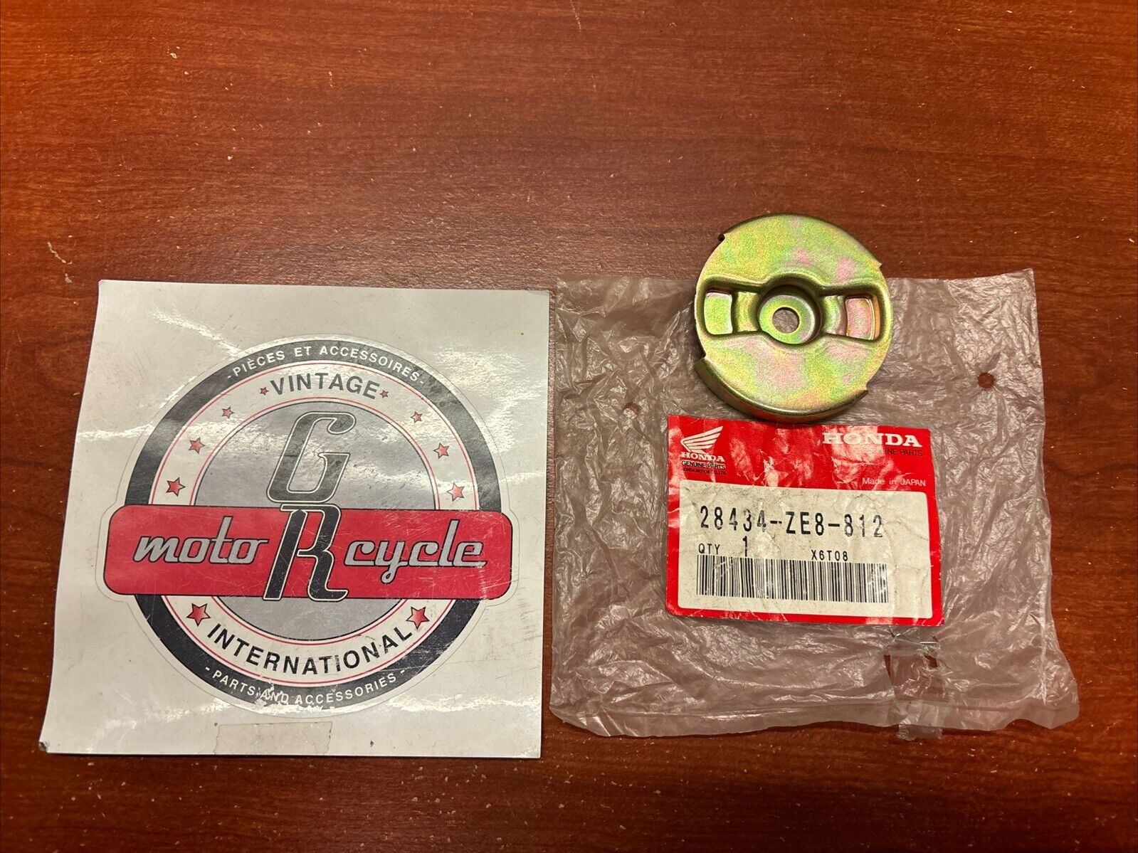 NOS Honda GD320 GD410 HRC7013 STARTER REEL COVER 28434-ZE8-812 SUB H184
